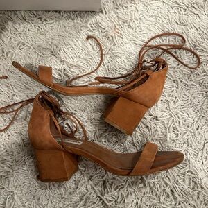 Steve Madden Brown Strappy Heel Sandal - Size 9